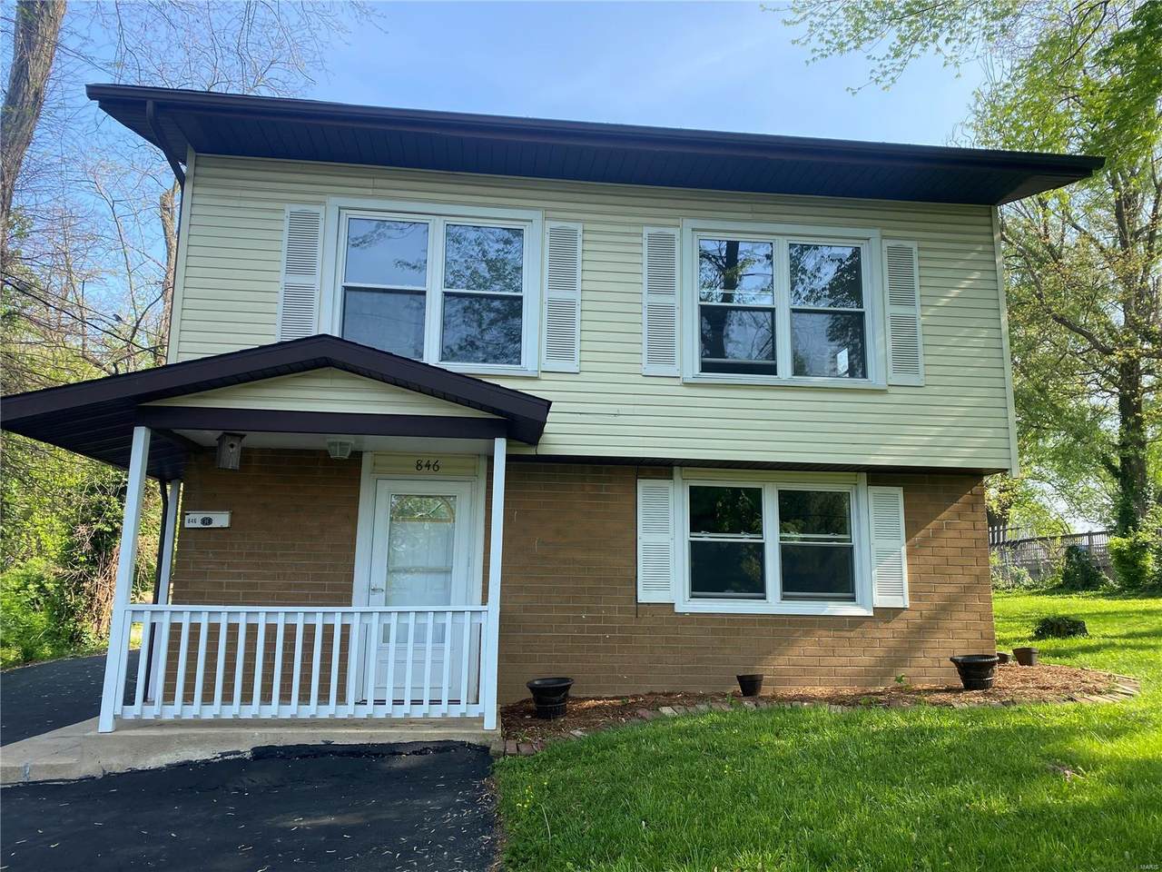 846 Chouteau Avenue - Photo 1