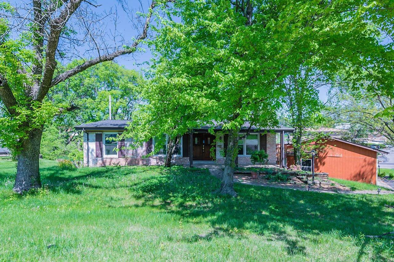164 Forest Brook - Photo 1