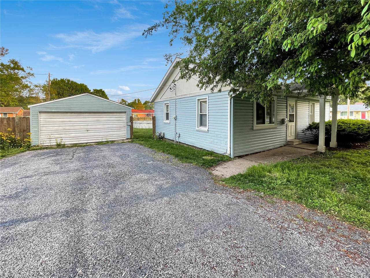 1804 Muren Boulevard - Photo 1