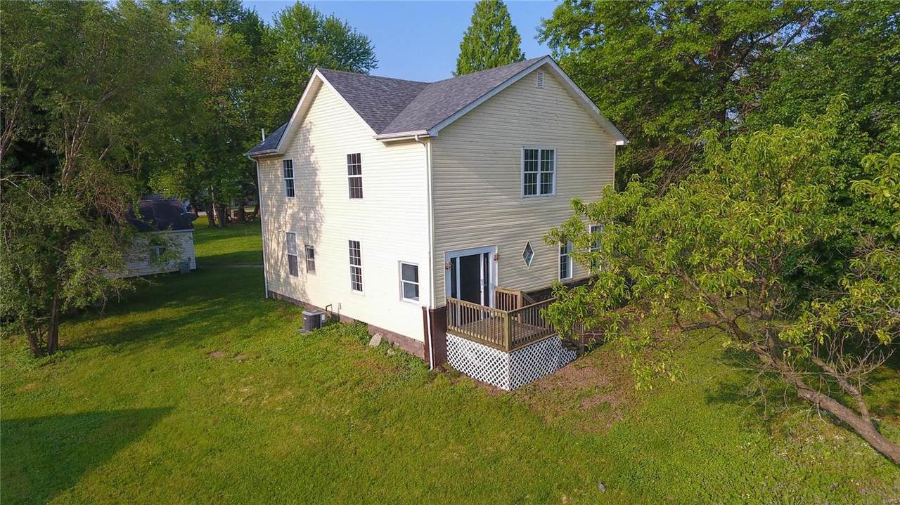 106 2nd Avenue - Photo 1