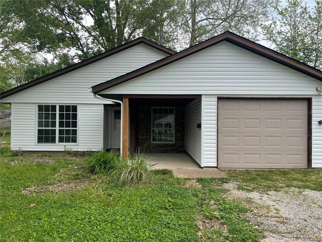 1422 Peace - Photo 1