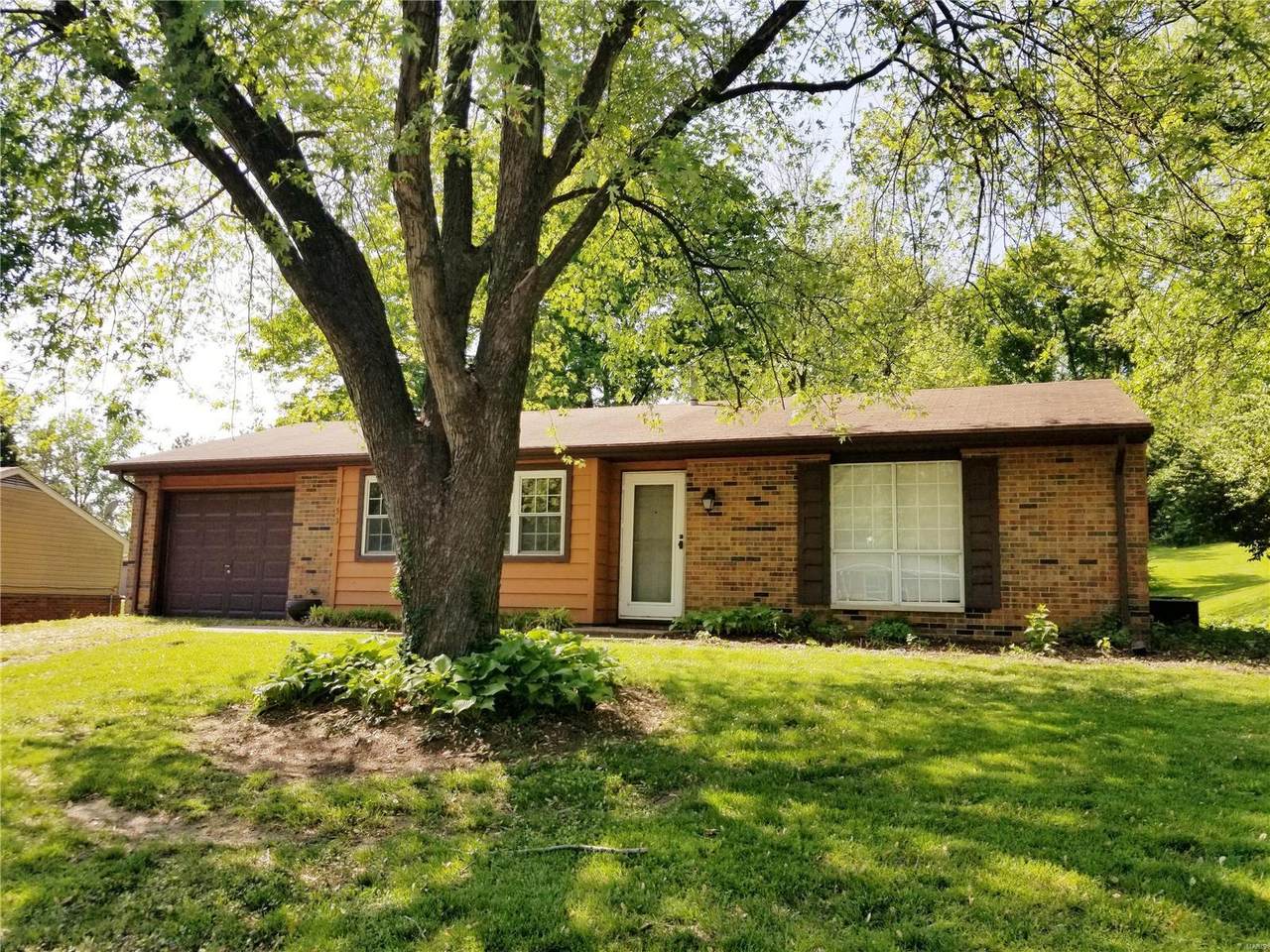 153 Ridgemoor Drive - Photo 1