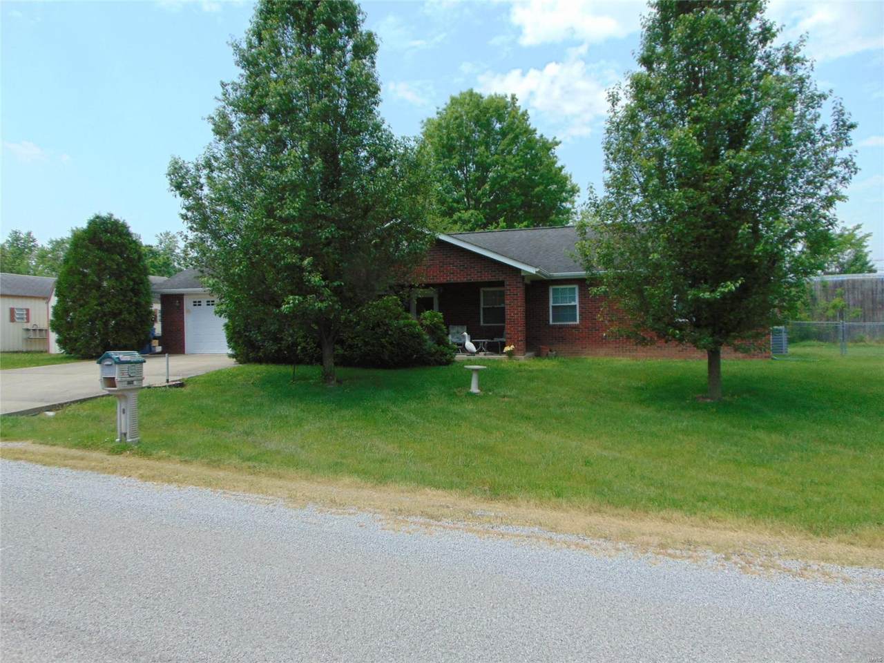 1219 Pin Oak Lane - Photo 1