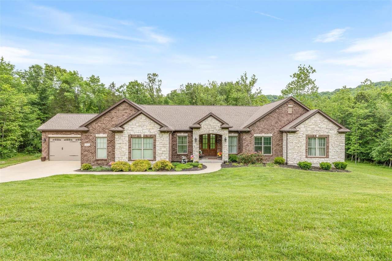 5008 Hillside Trail - Photo 1
