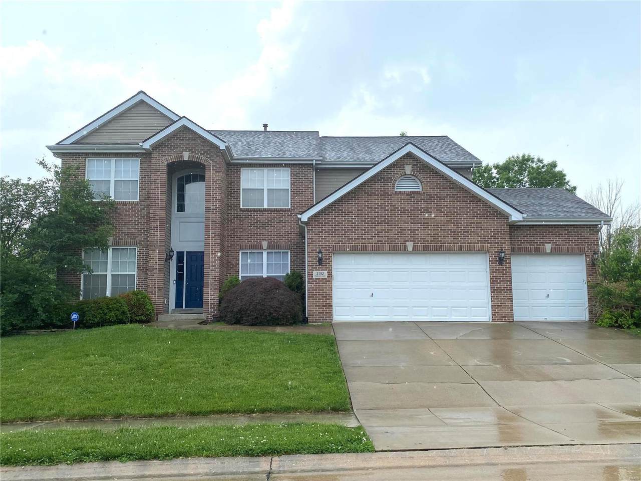 2312 Fourlakes Drive - Photo 1