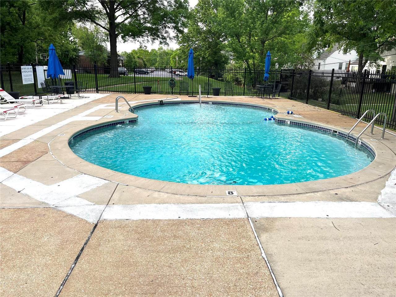1054 Pinegate Drive - Photo 1