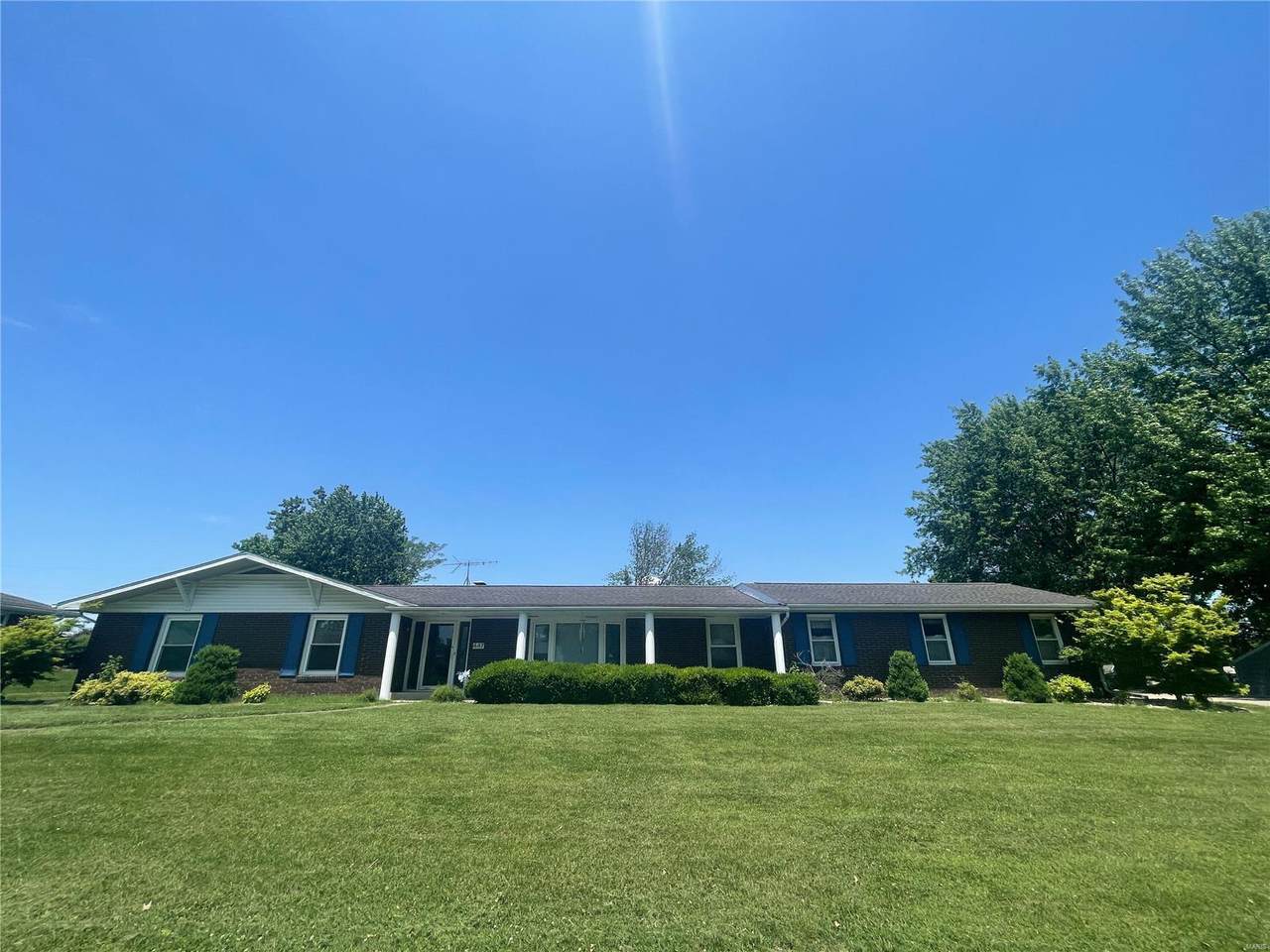 447 Kirkland Drive - Photo 1