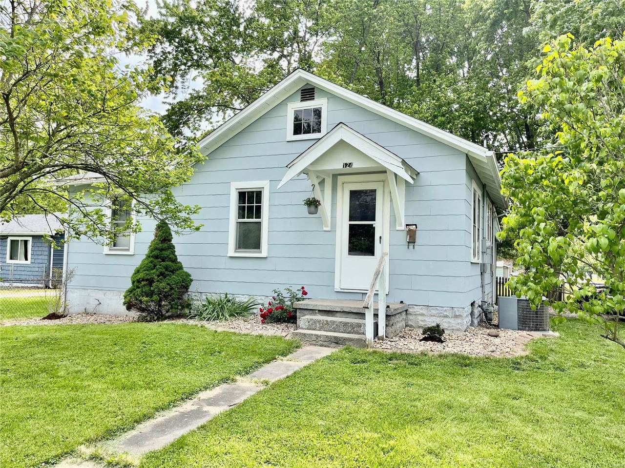 124 Edwards Street - Photo 1