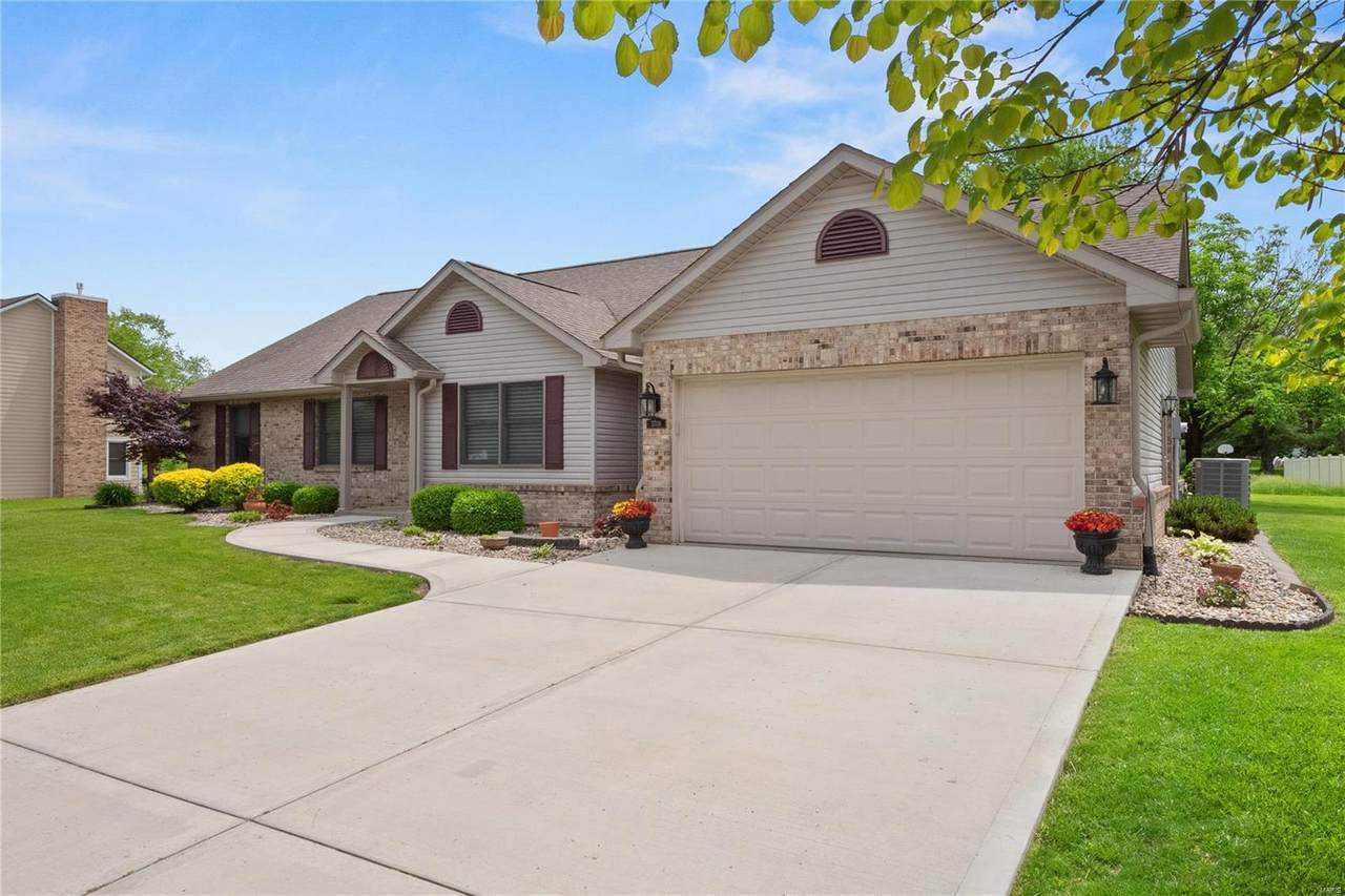 3708 Rhetts Landing - Photo 1