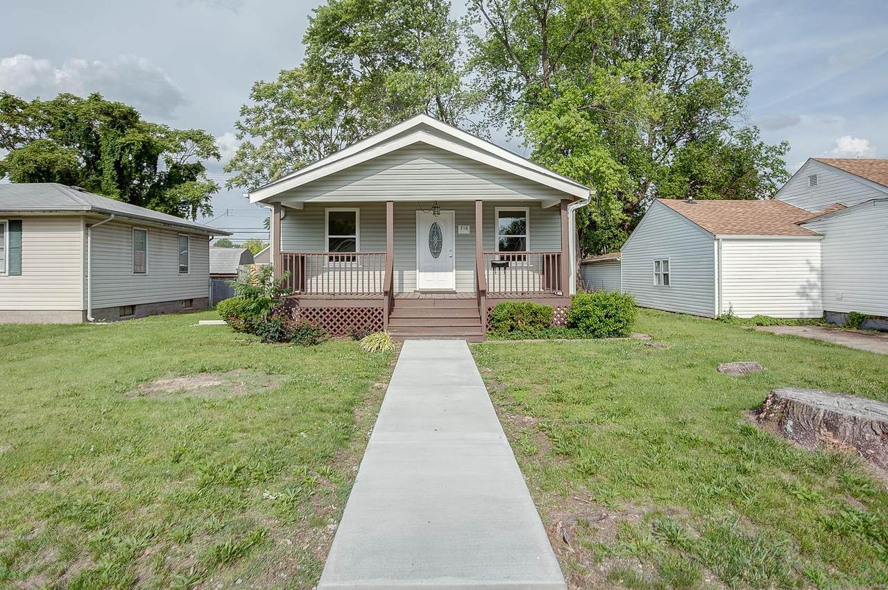 316 Lincoln Avenue - Photo 1