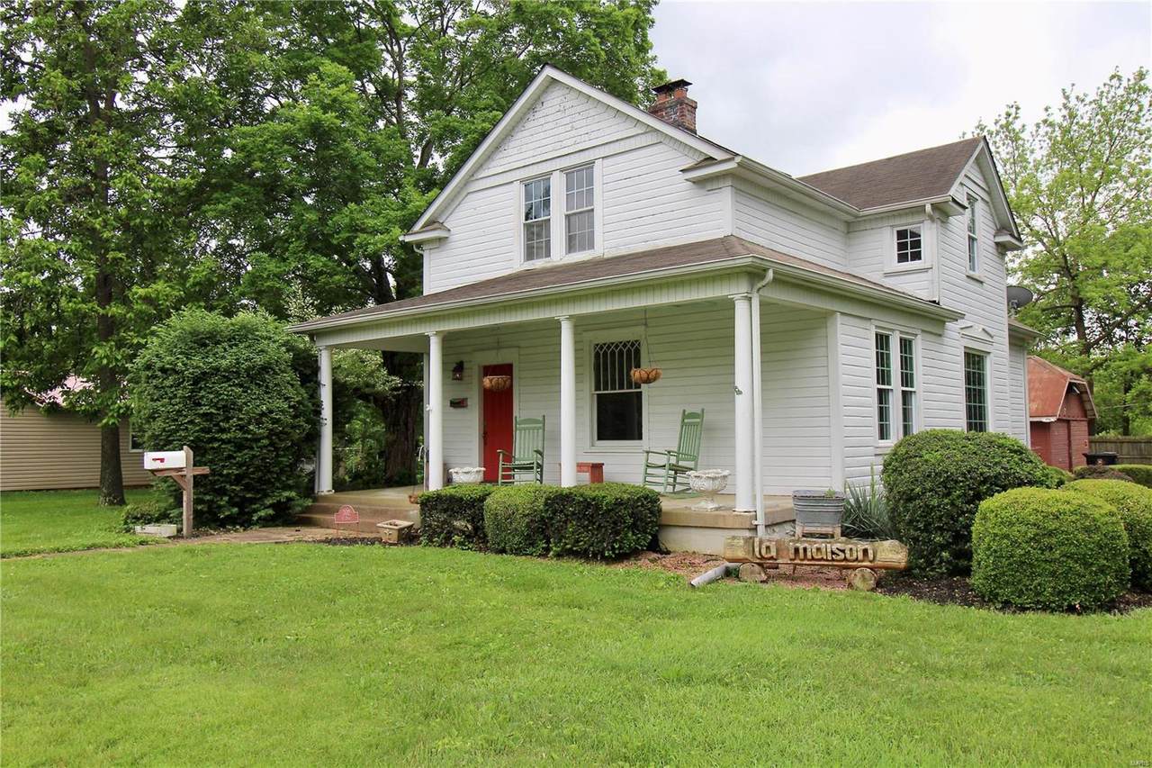 302 Dent Street - Photo 1