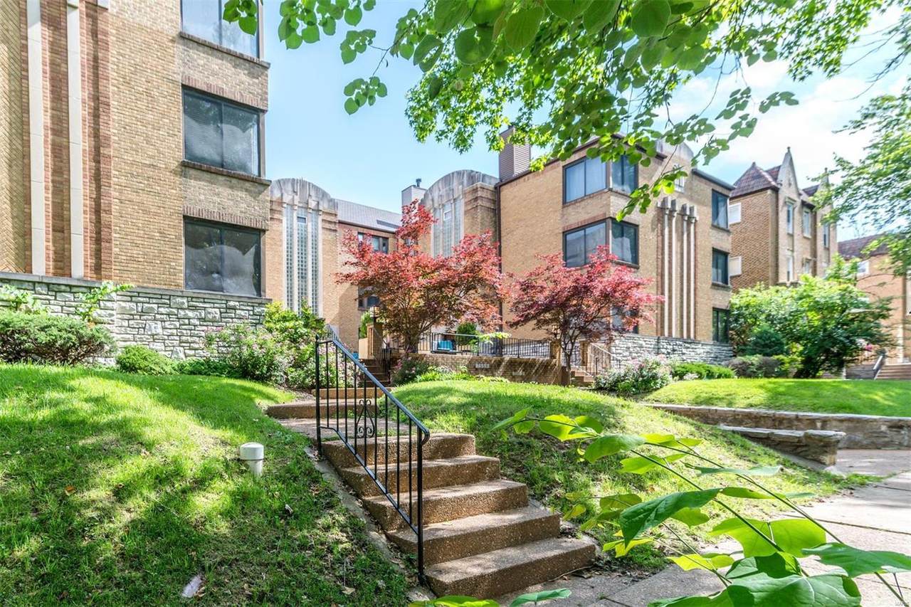 7561 Byron - Photo 1