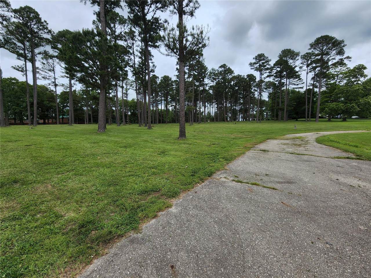 1575 Hwy 72 - Photo 1