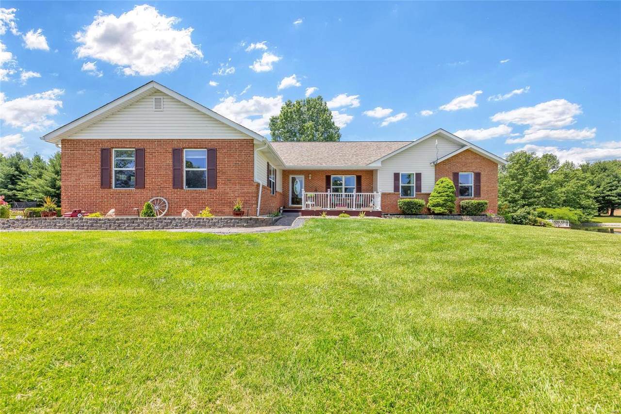 4727 Timber View Drive - Photo 1