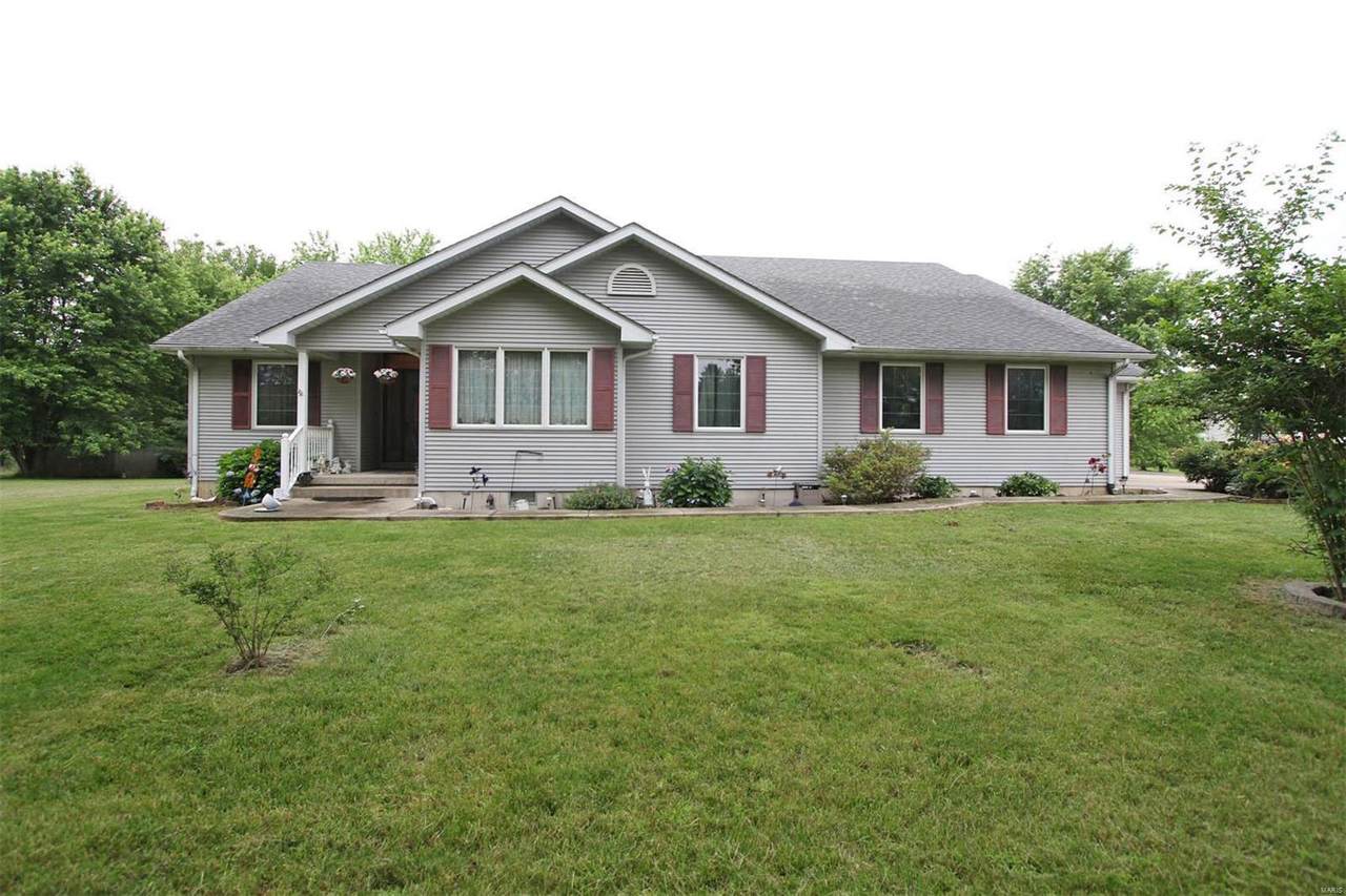 1393 5th Street - Photo 1