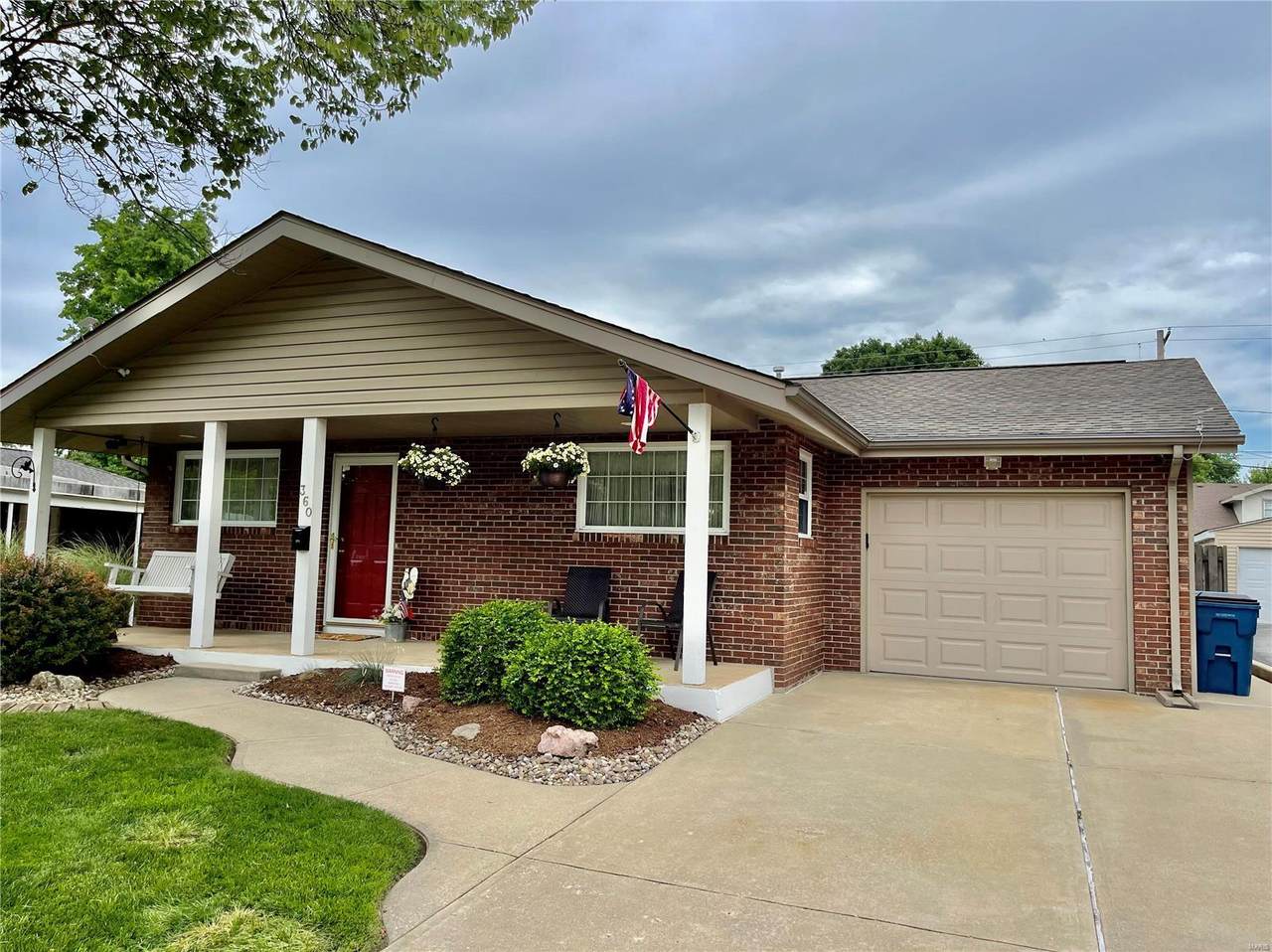 360 Central Avenue - Photo 1