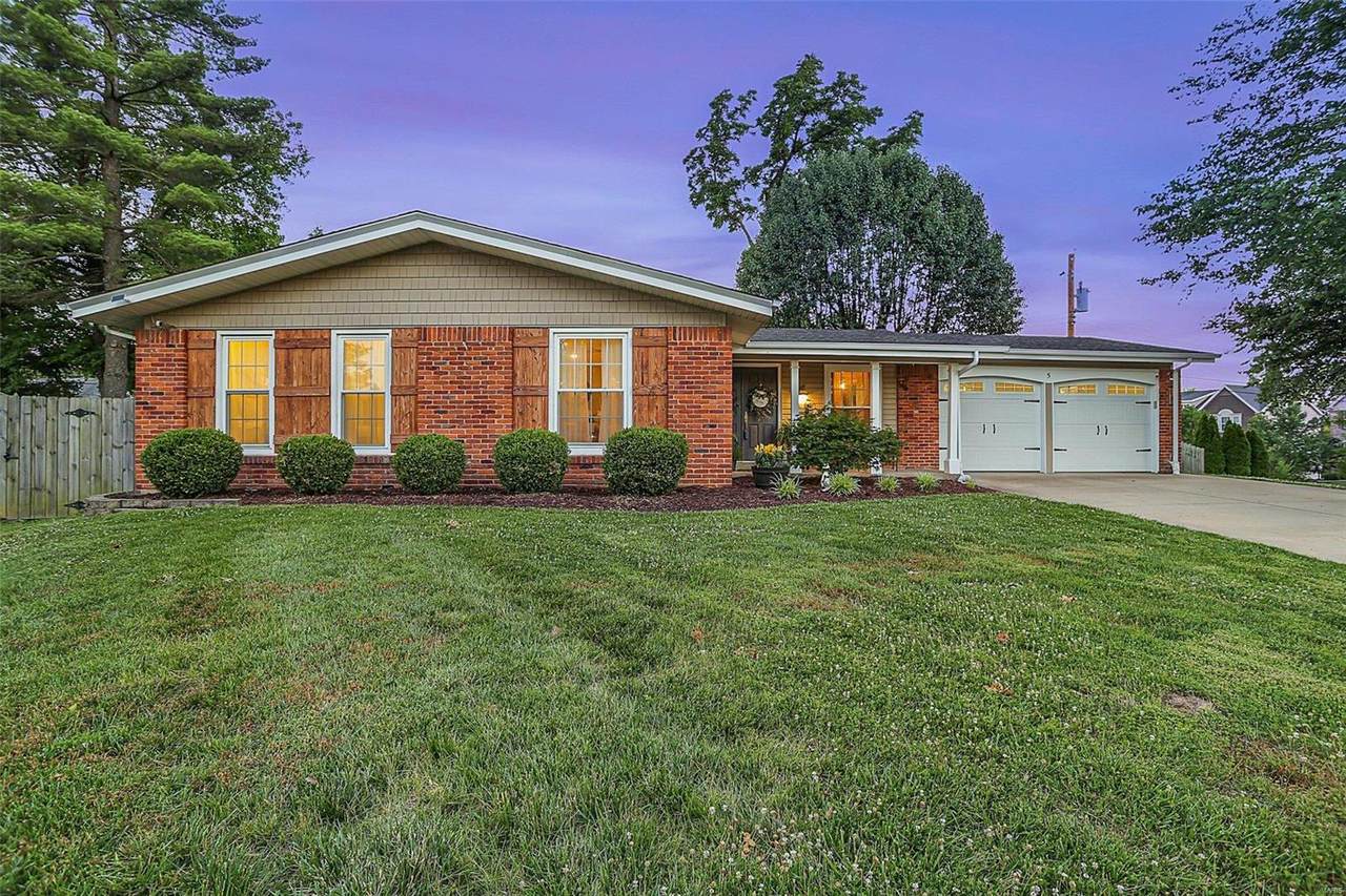 5 Chevington Court - Photo 1