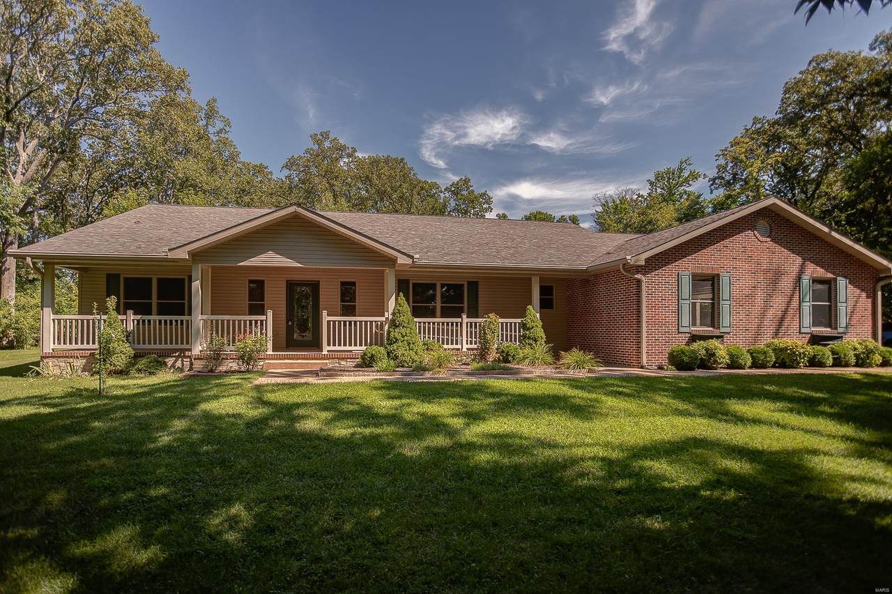 4243 Bushy Prairie Road - Photo 1