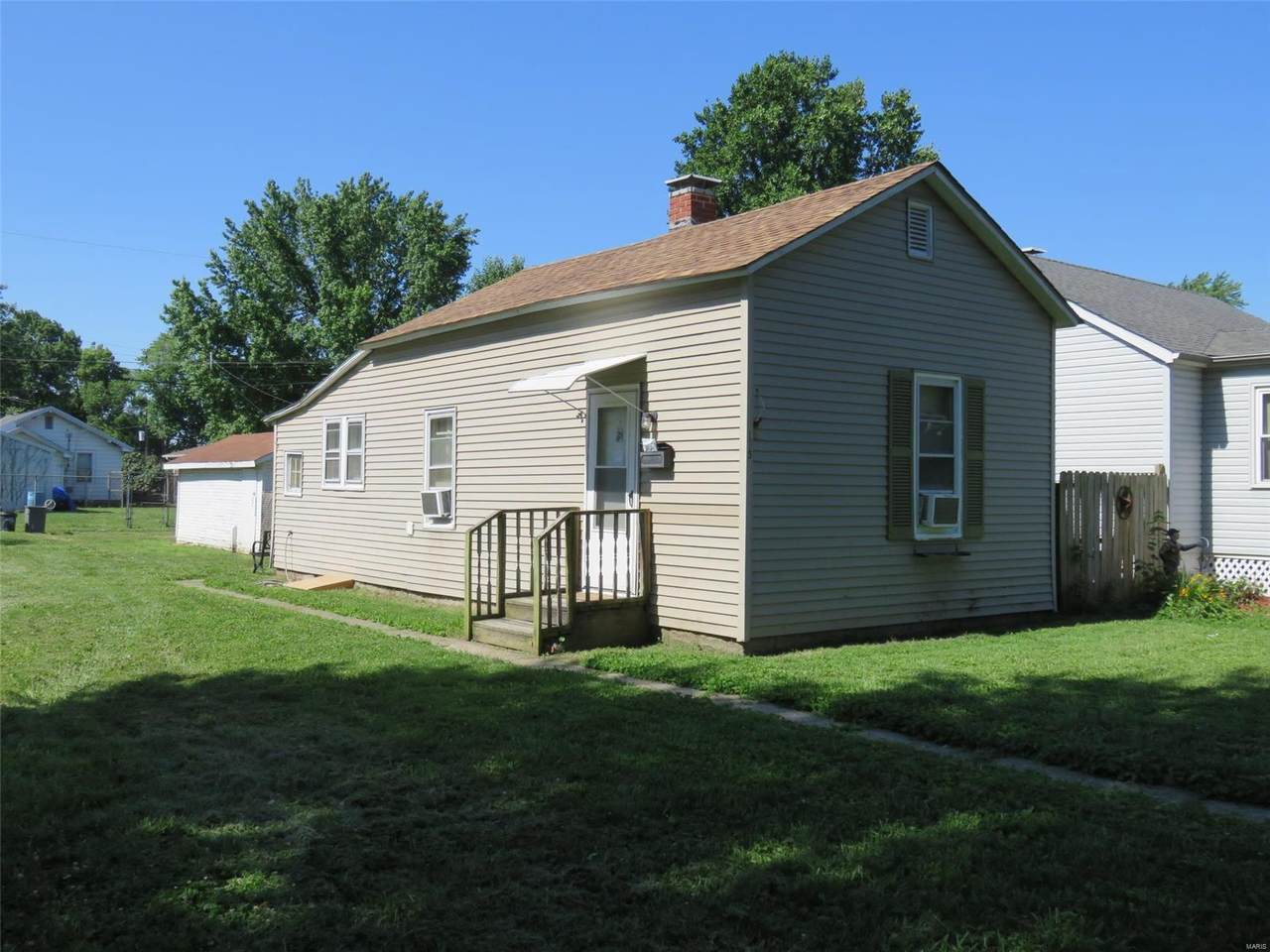 135 5th Street - Photo 1