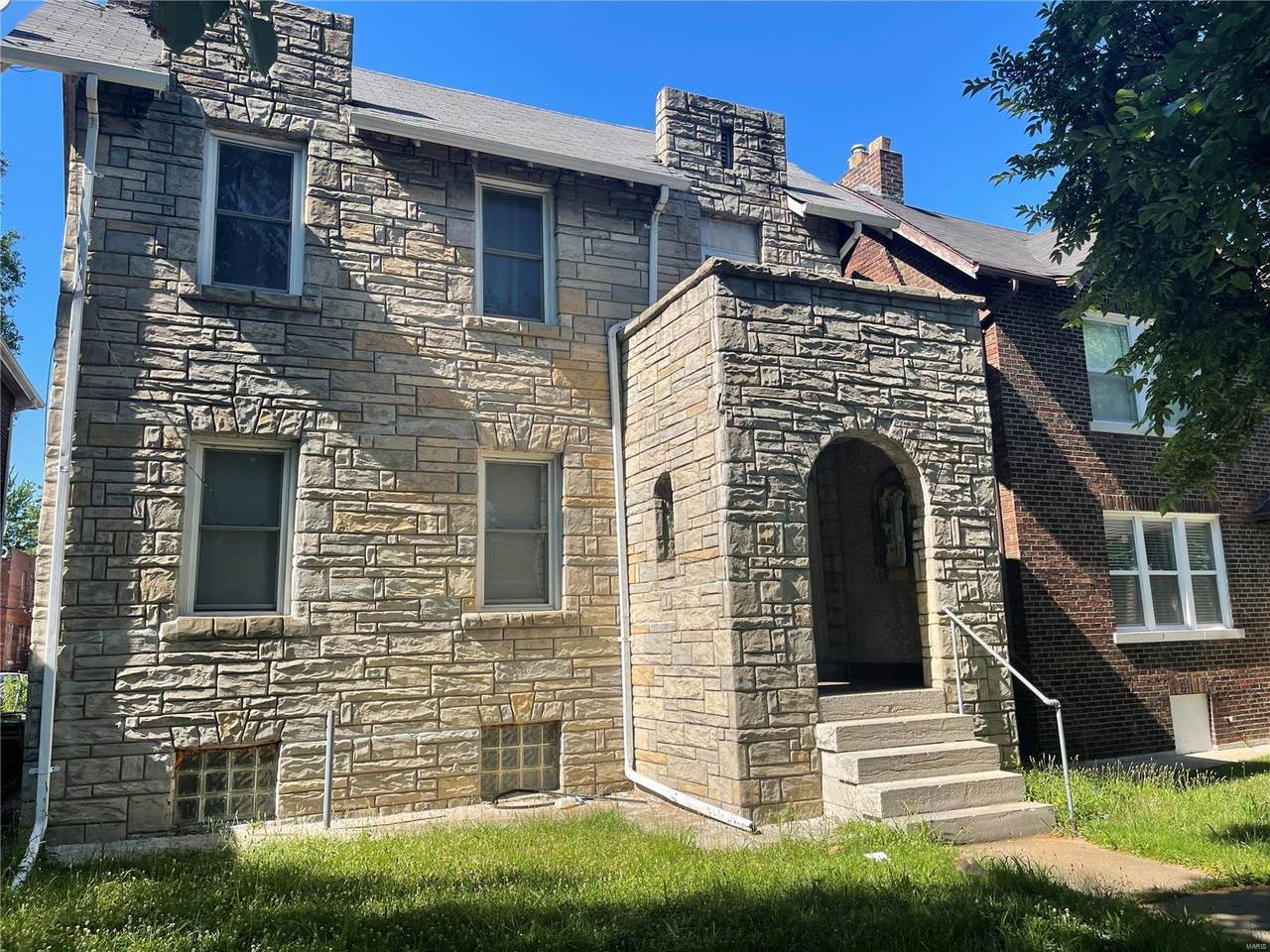 4965 Chippewa Street - Photo 1