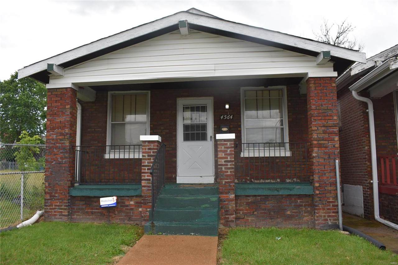 4564 Emerson Avenue - Photo 1