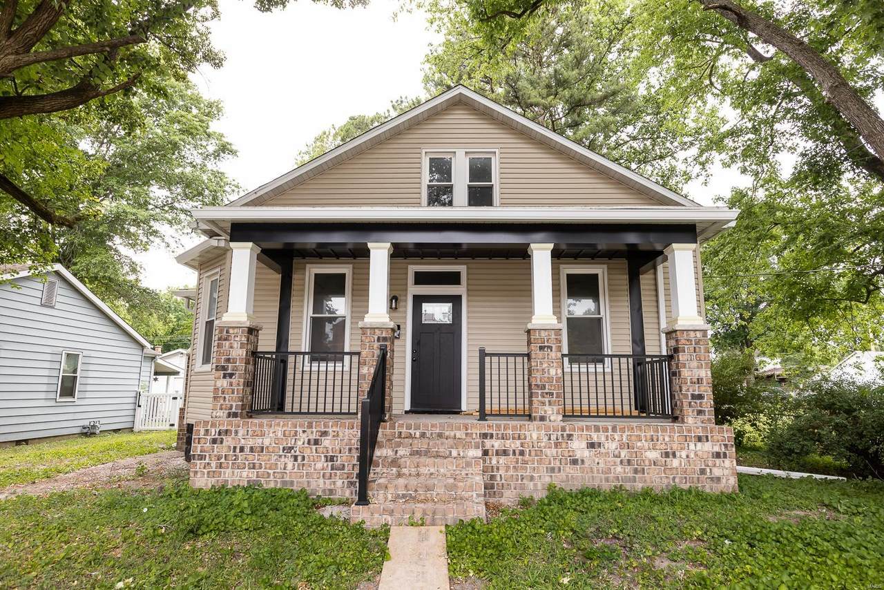 209 Independence Street - Photo 1