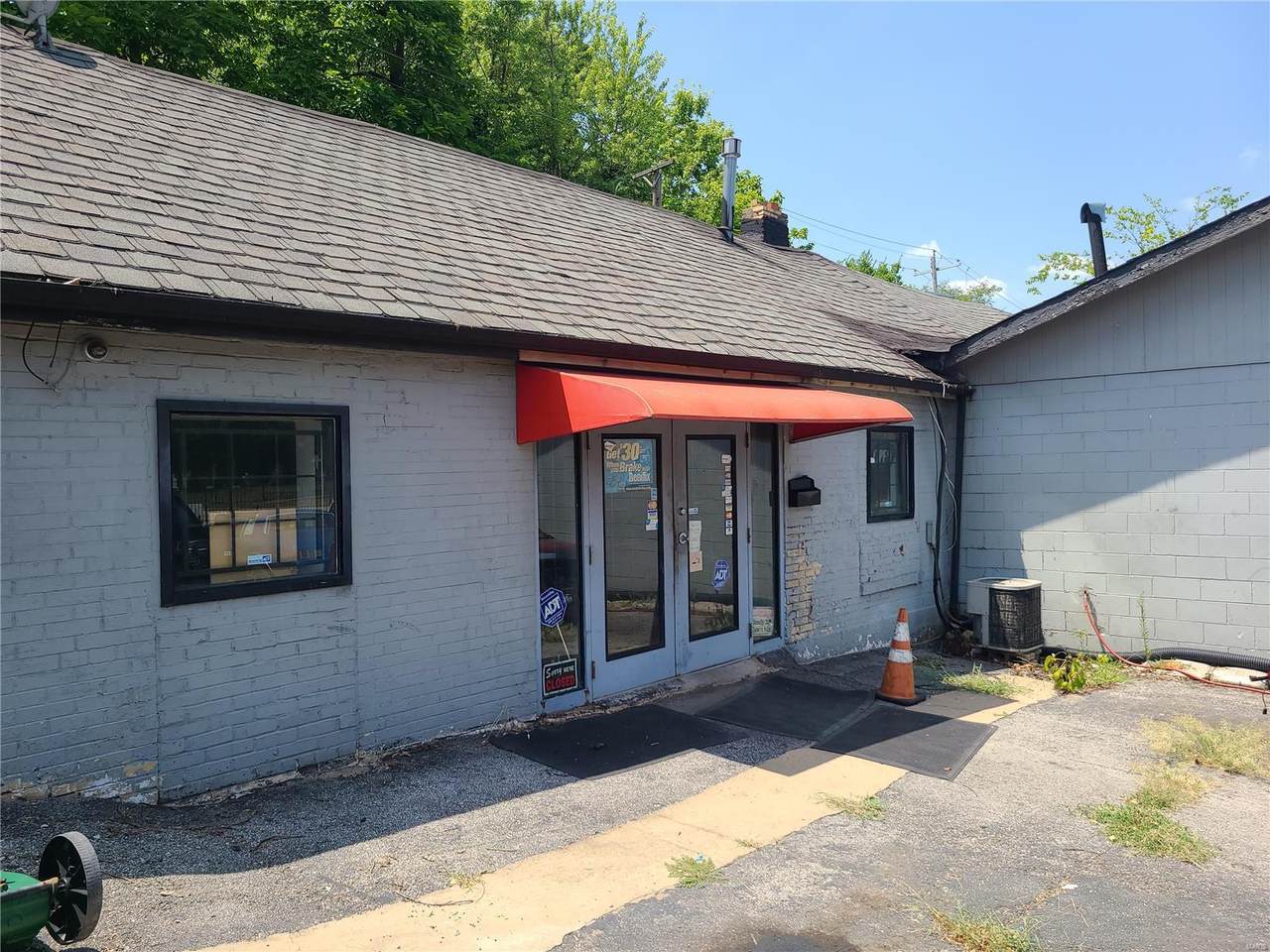 5500 Florissant Avenue - Photo 1