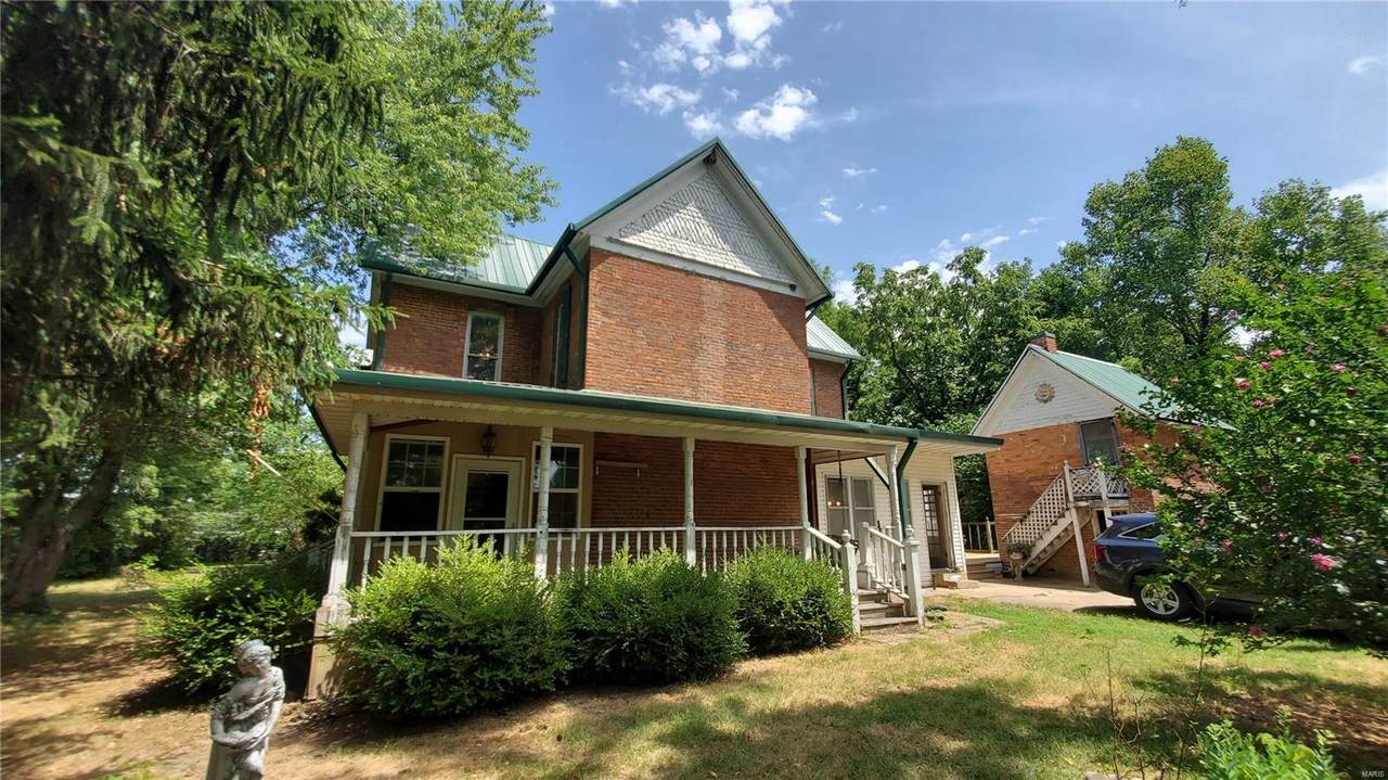 514 Elm Street - Photo 1