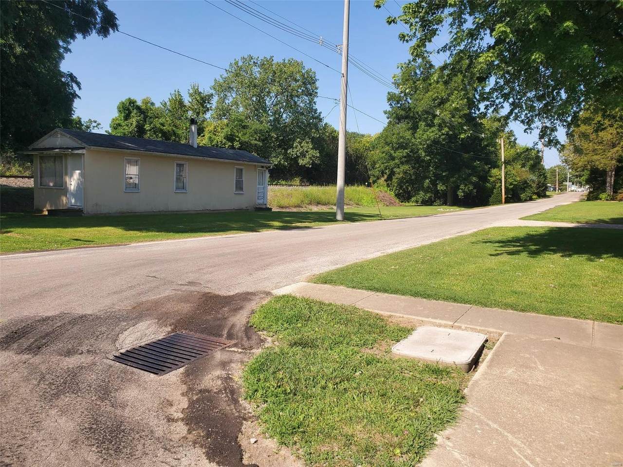 1310 Washington - Photo 1