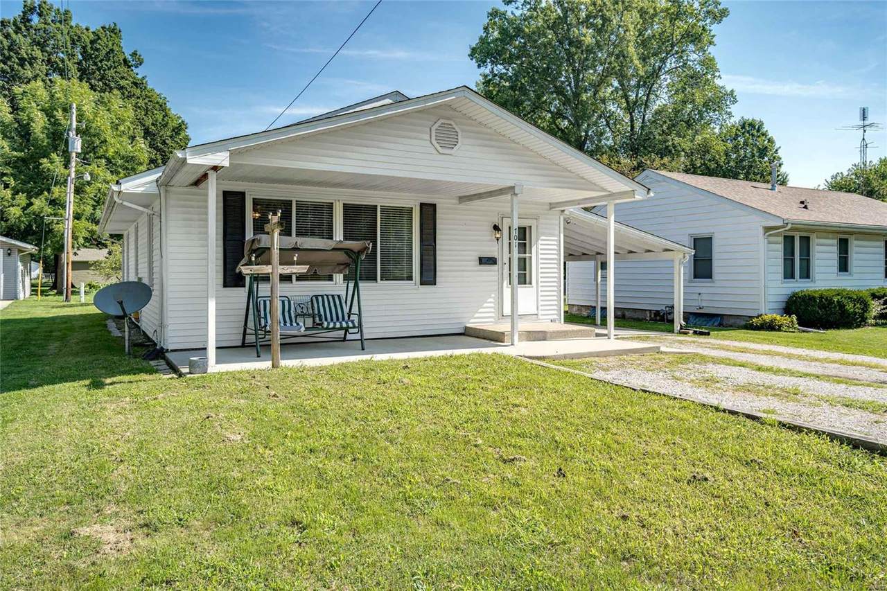 701 Clark Street - Photo 1