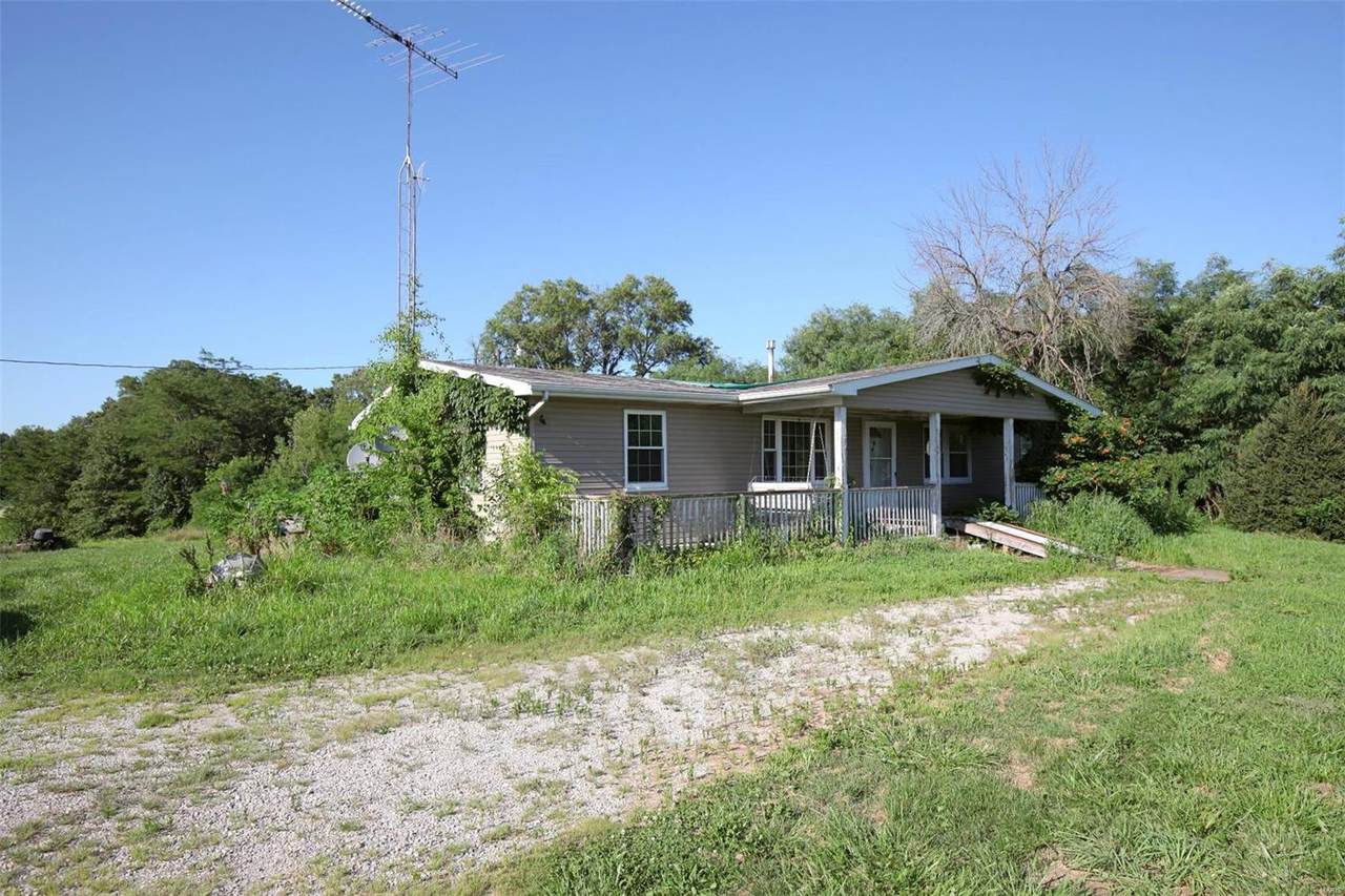 153 Il Route 140 - Photo 1