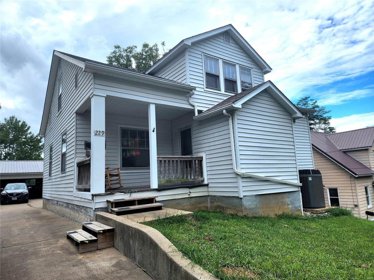 229 Light Street - Photo 1