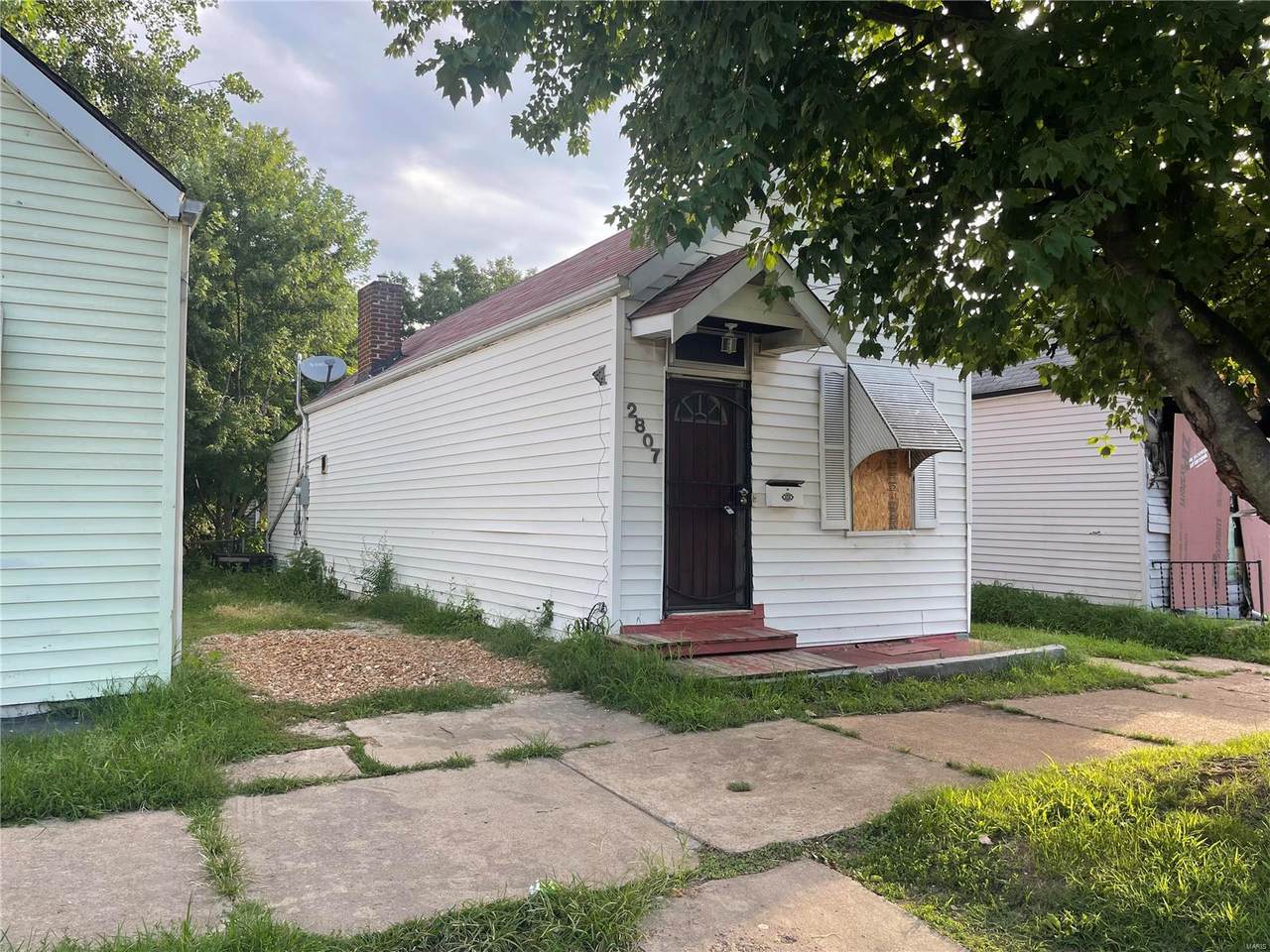 2807 Chariton Street - Photo 1
