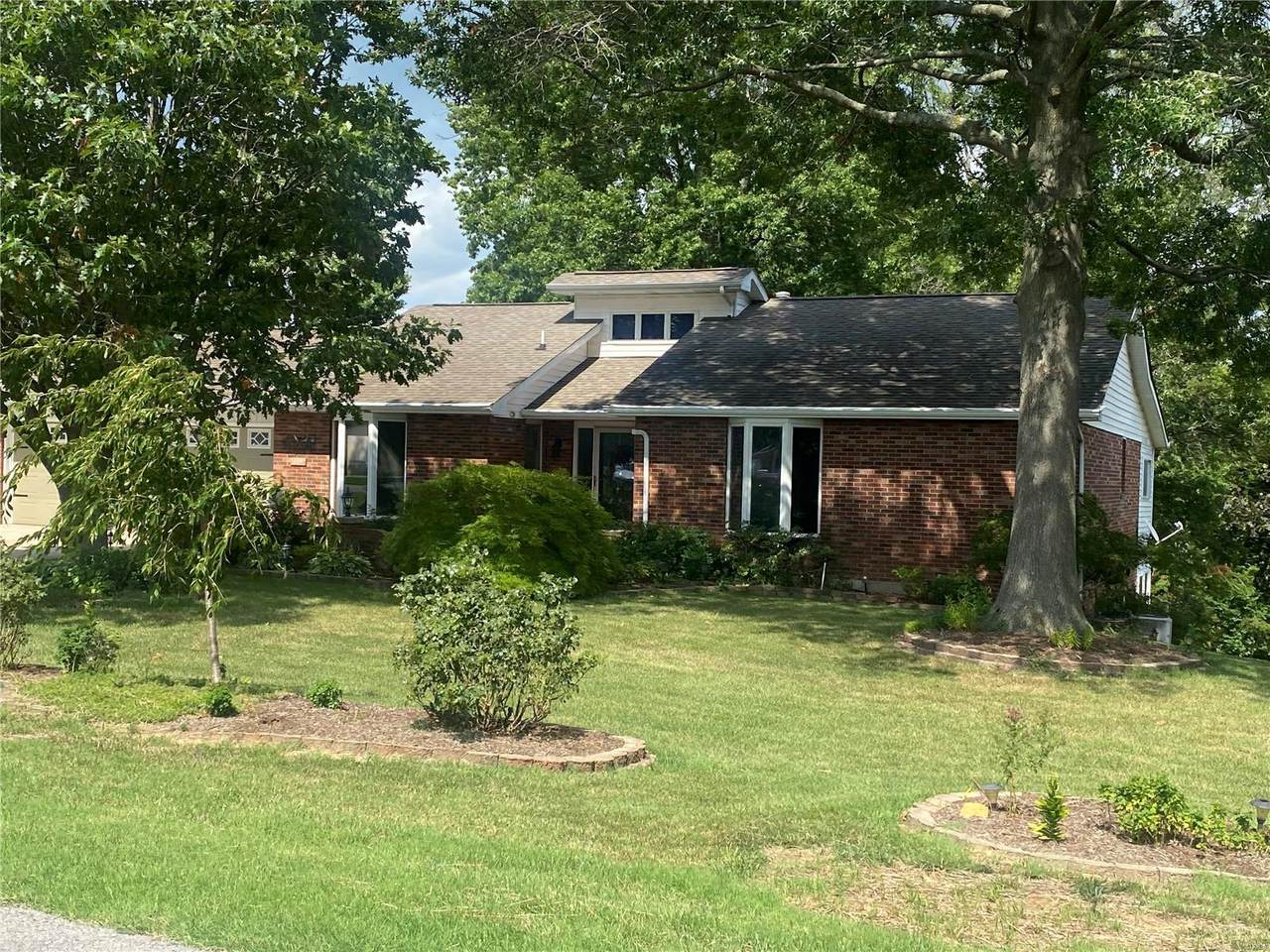 1254 Kingsway Drive - Photo 1