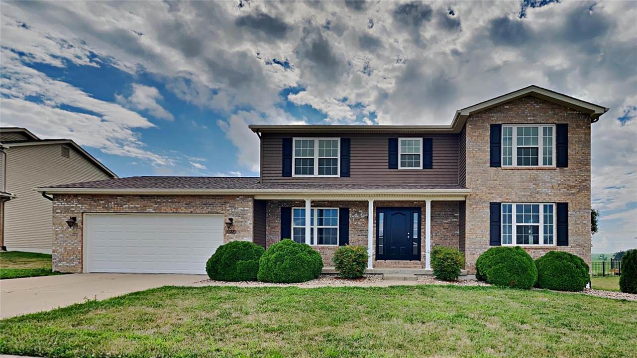 1127 Sherwood Lane - Photo 1