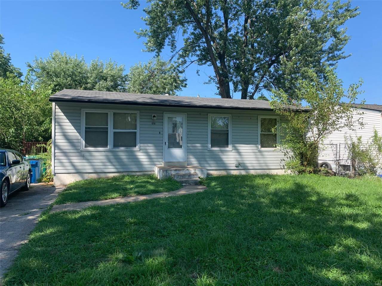 1219 Prigge Avenue - Photo 1