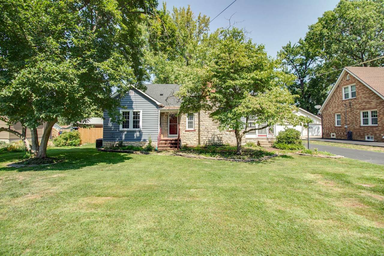 720 Ramona Place - Photo 1