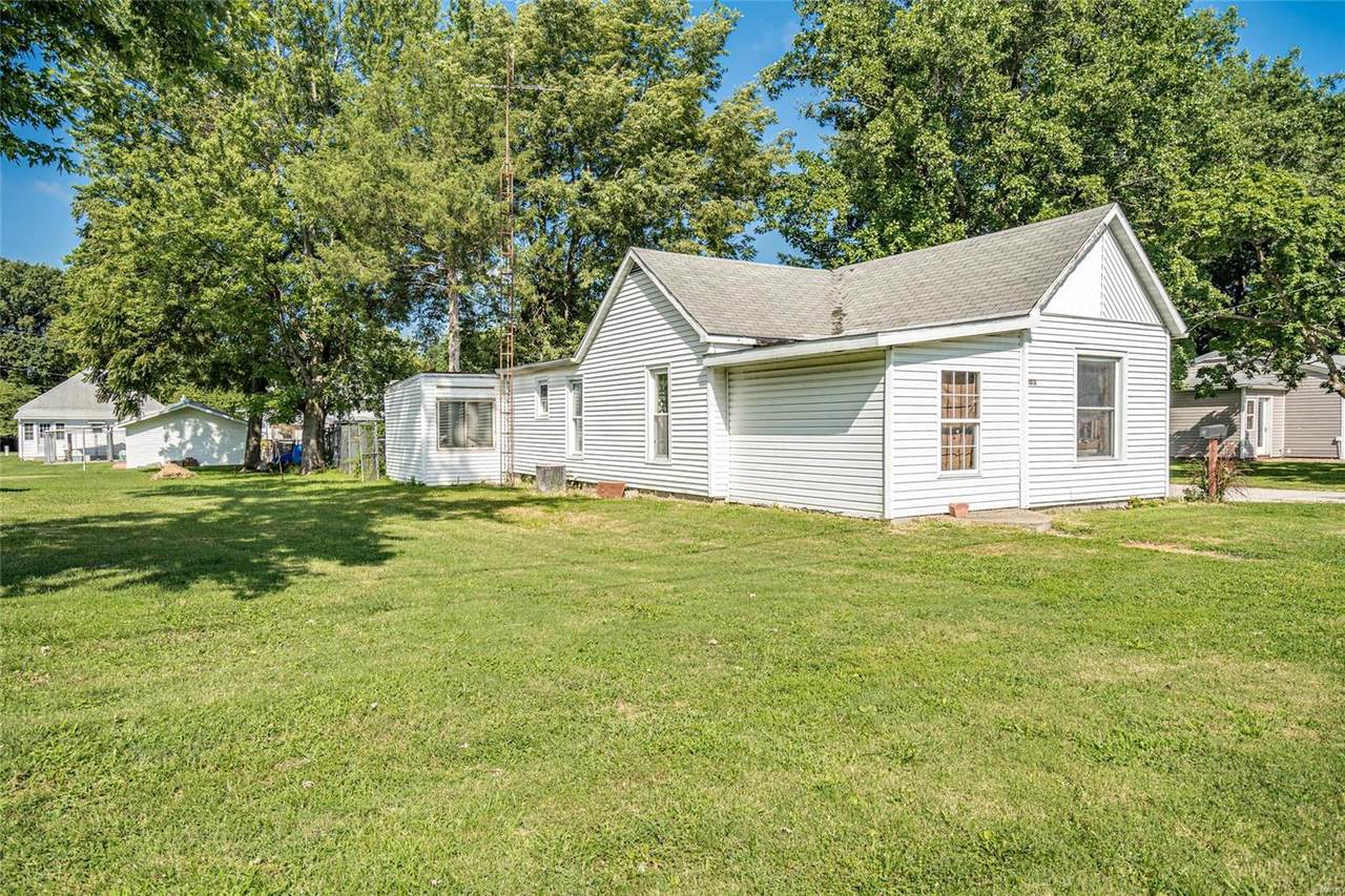 1013 Van Buren Street - Photo 1