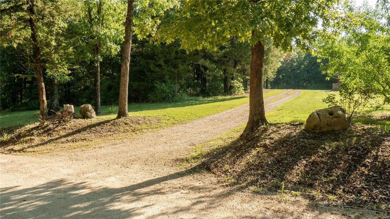 3990 Loeb Road - Photo 1