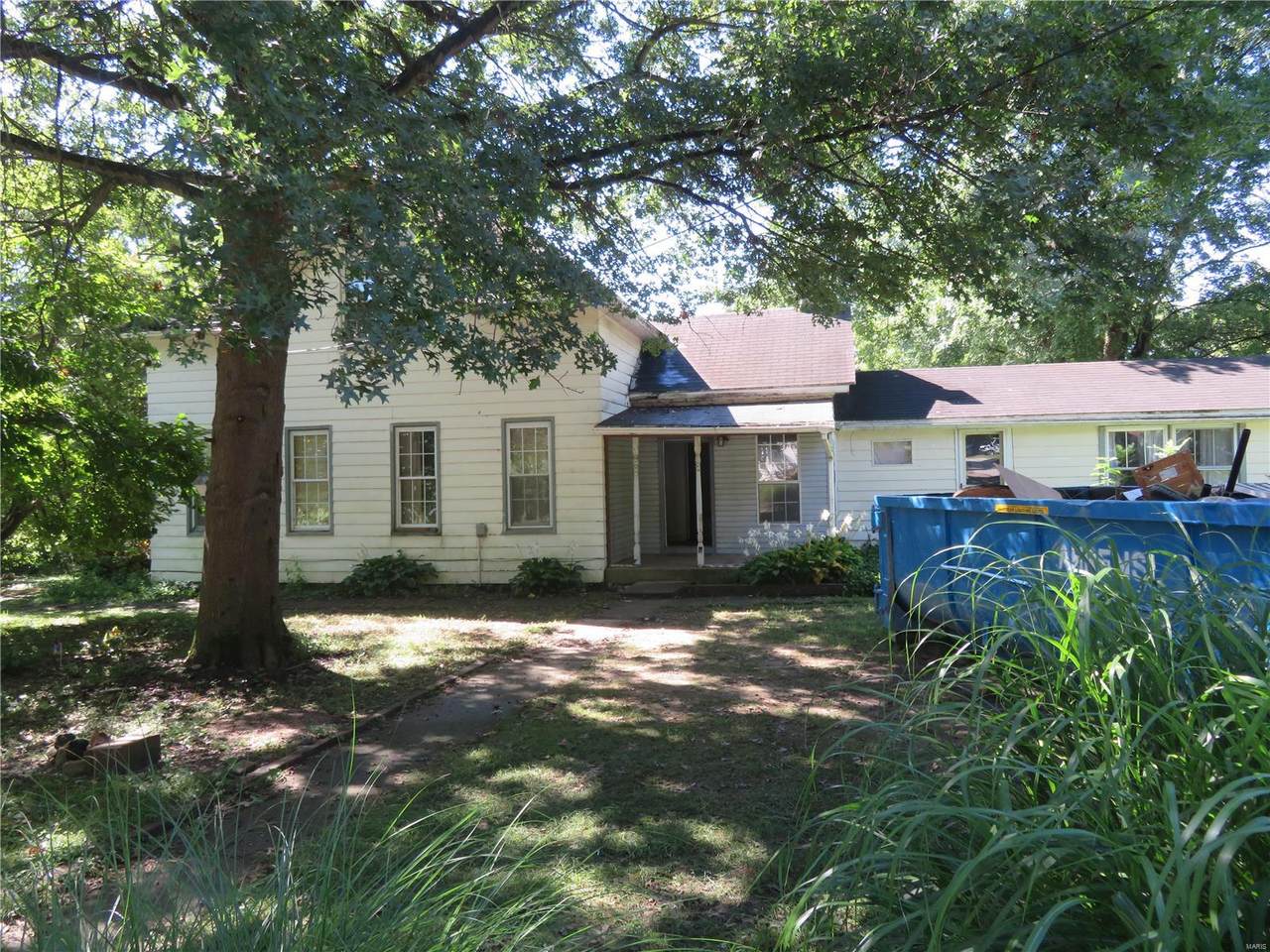 702 Academy Street - Photo 1