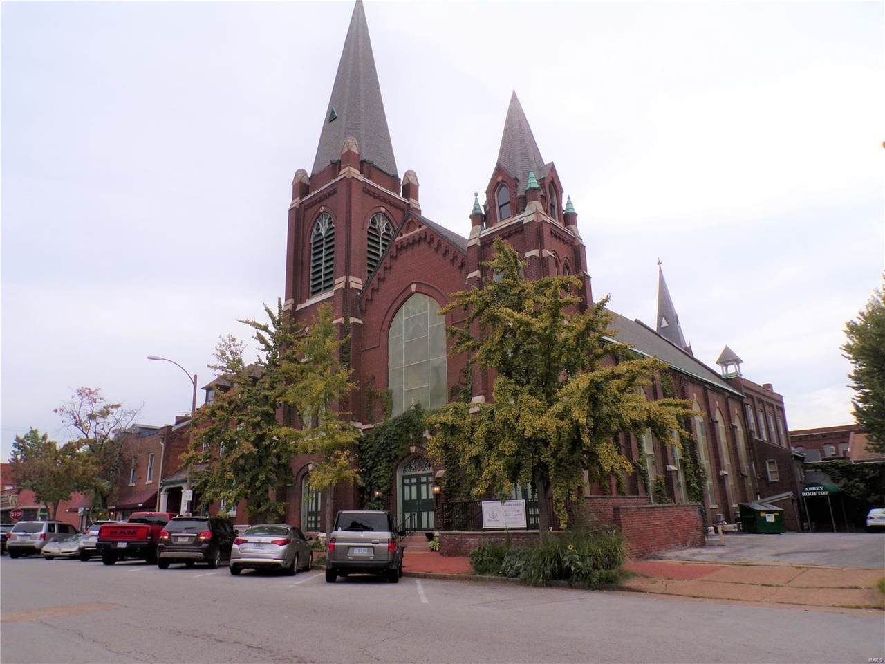 1808 9th Street - Photo 1
