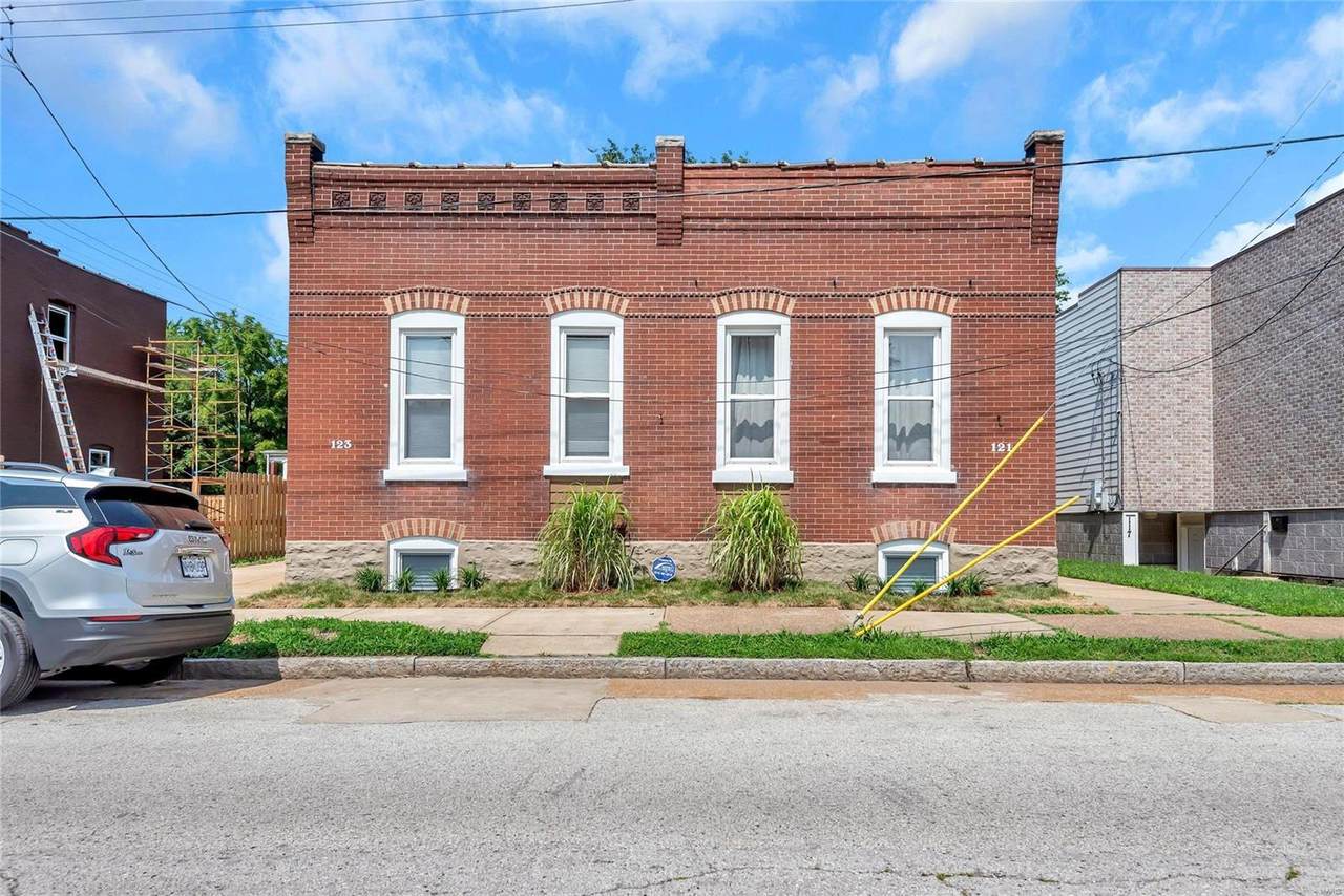 121 Steins Street - Photo 1