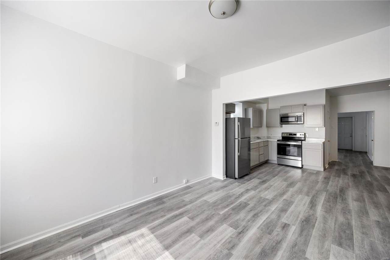 3641 Garfield Avenue - Photo 1