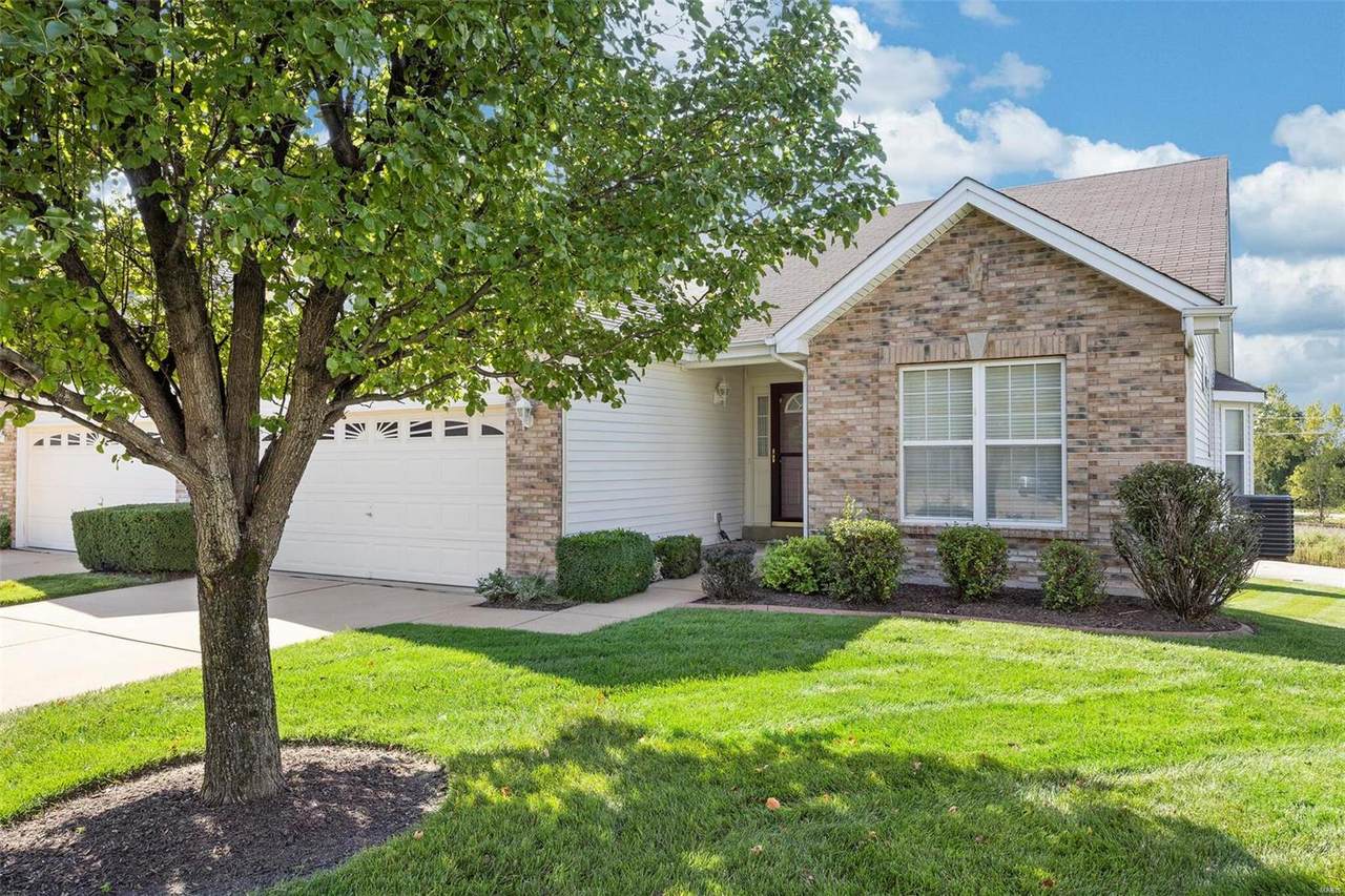 8 Sterling Pointe Court - Photo 1
