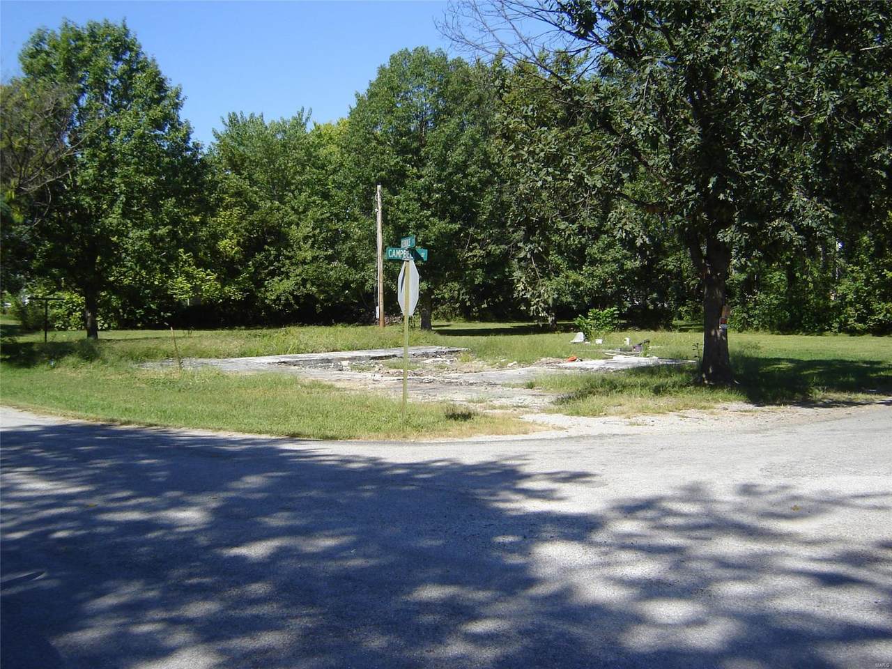231 Campbell Street - Photo 1
