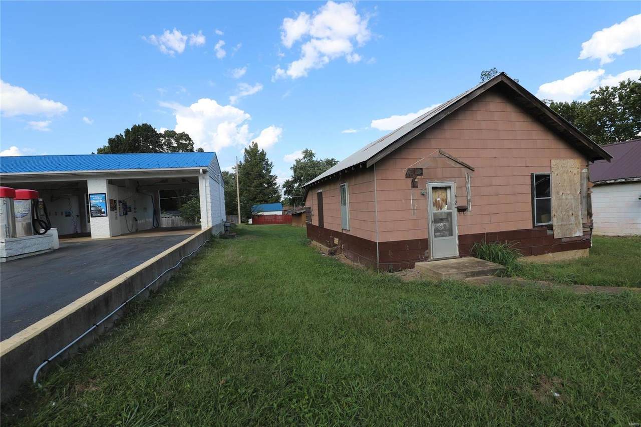 612 E. Main St - Photo 1