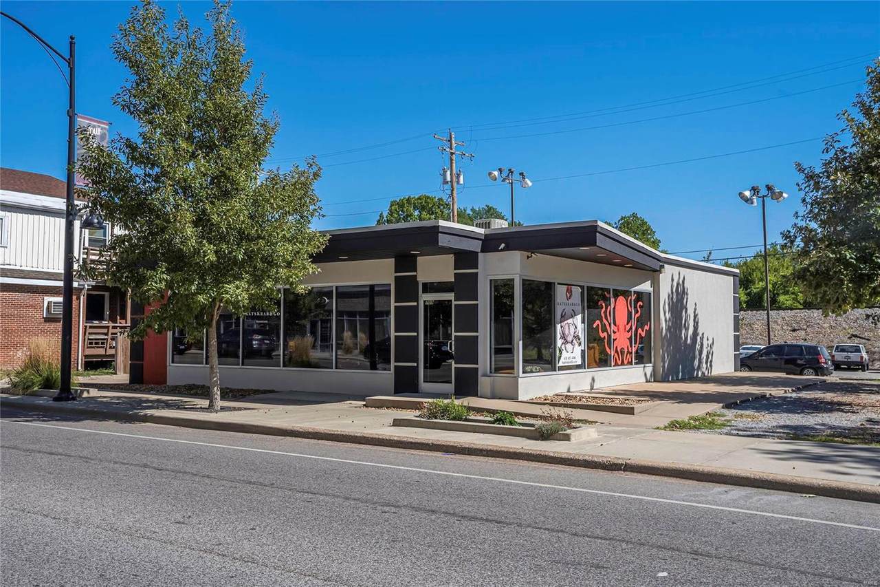 709 Illinois Avenue - Photo 1