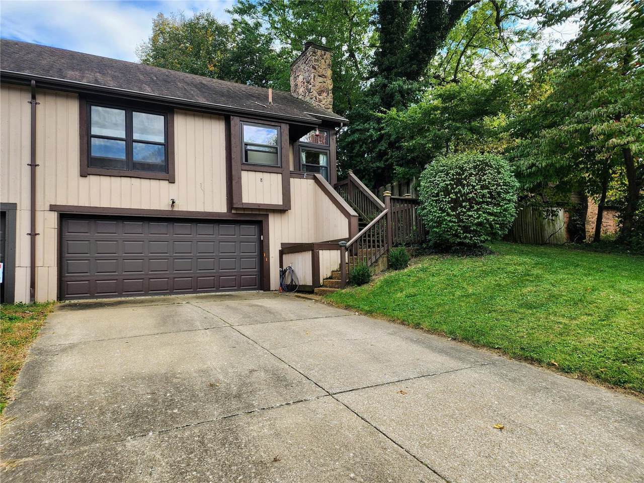 8 Dover Drive - Photo 1