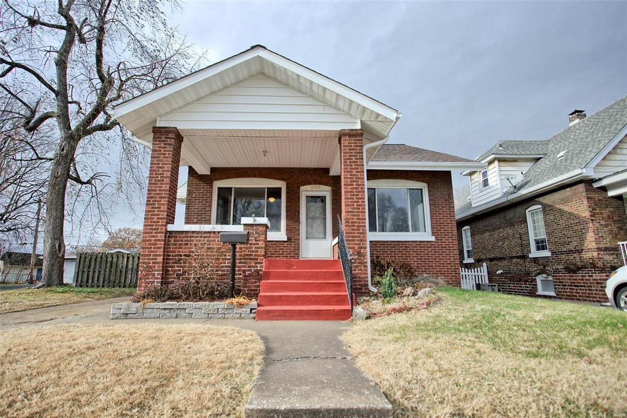 2729 Iowa Street - Photo 1