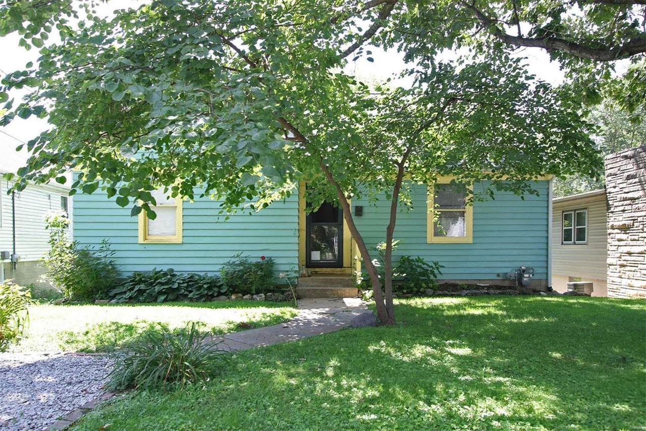 1548 Grand Avenue - Photo 1